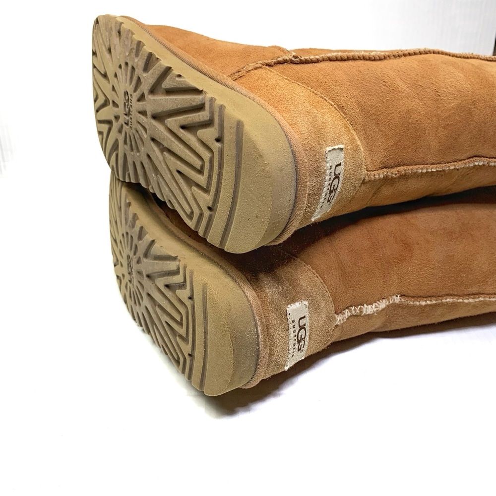 UGG Classic Tan Suede Boots - Picture 6 of 9